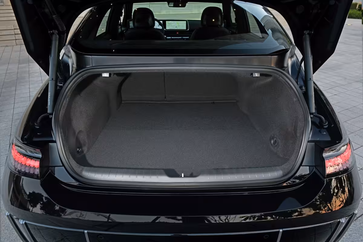 Hyundai Ioniq 6