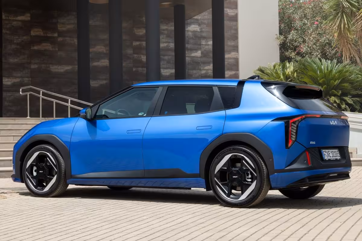 Kia EV4