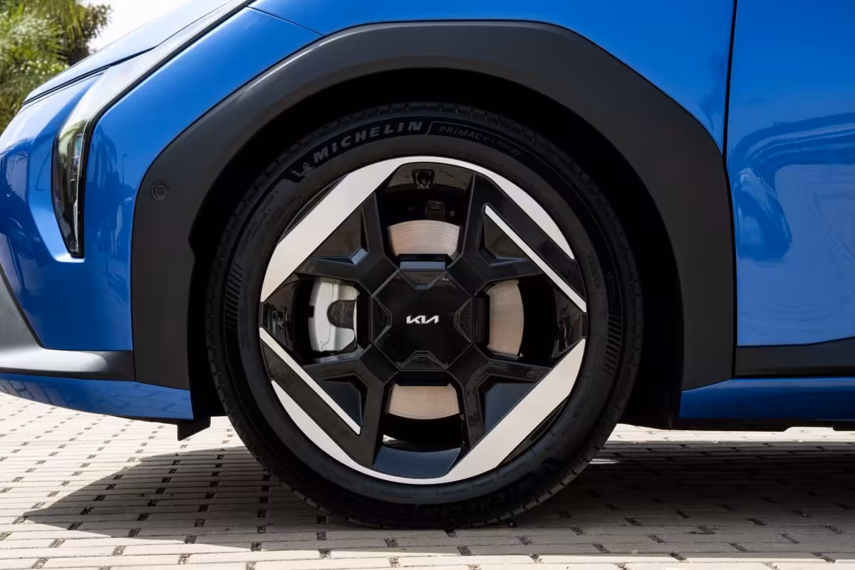 Kia EV4