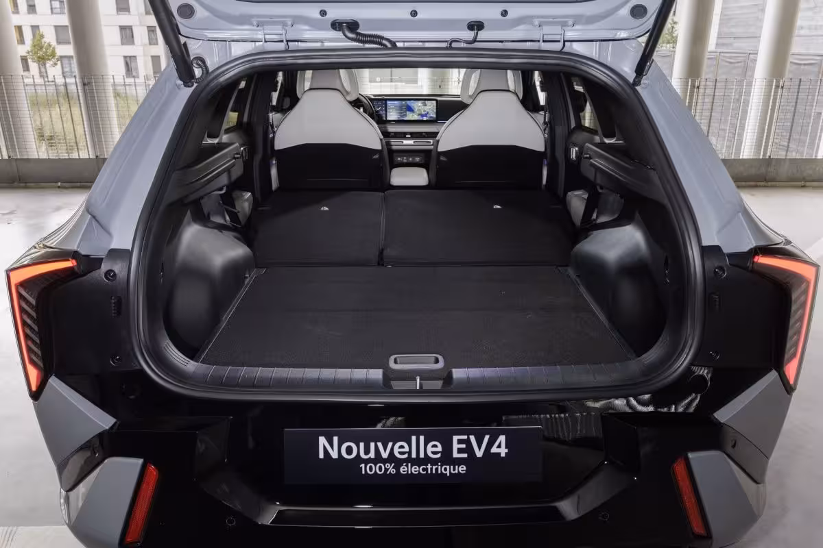Kia EV4