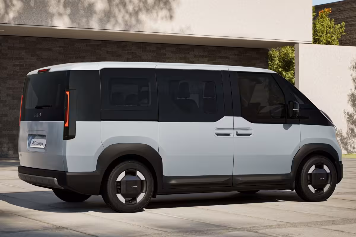 Kia PV5 Passenger