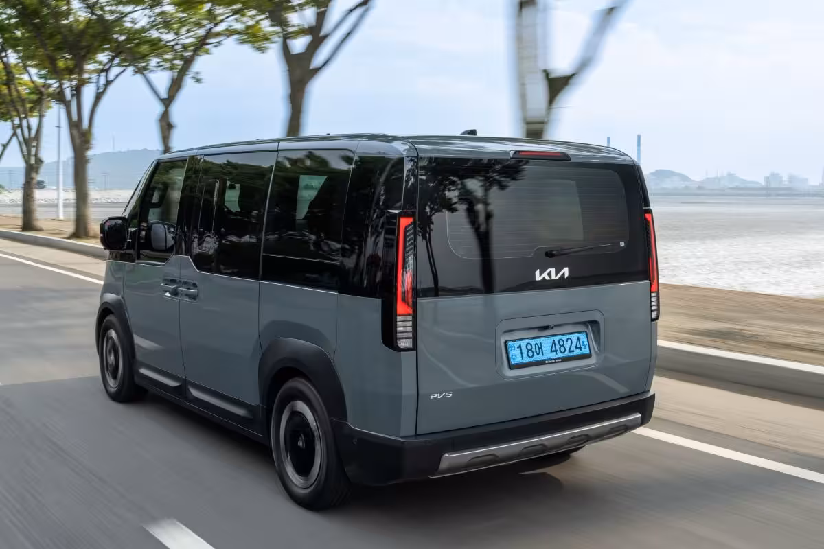 Kia PV5 Passenger