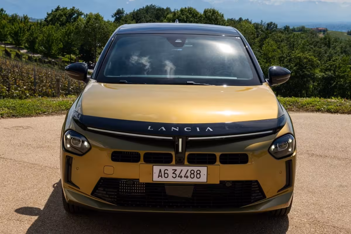 Lancia Ypsilon