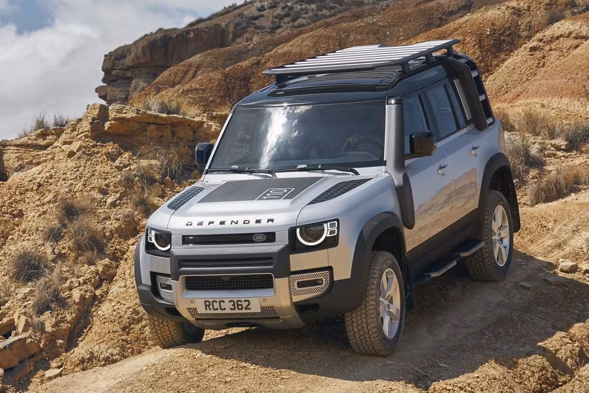 Land Rover Defender 110