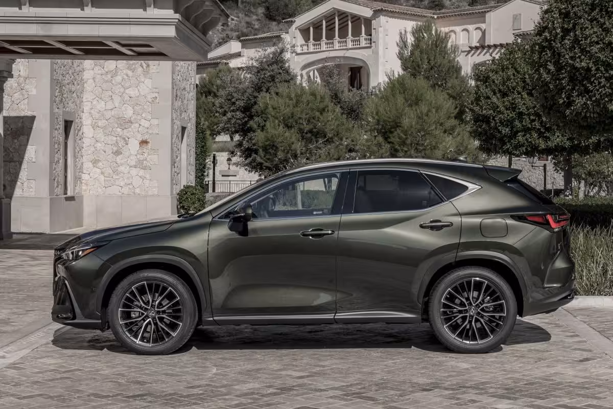 Lexus NX