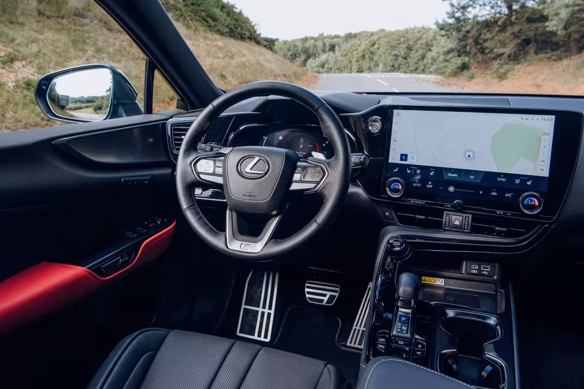 Lexus NX