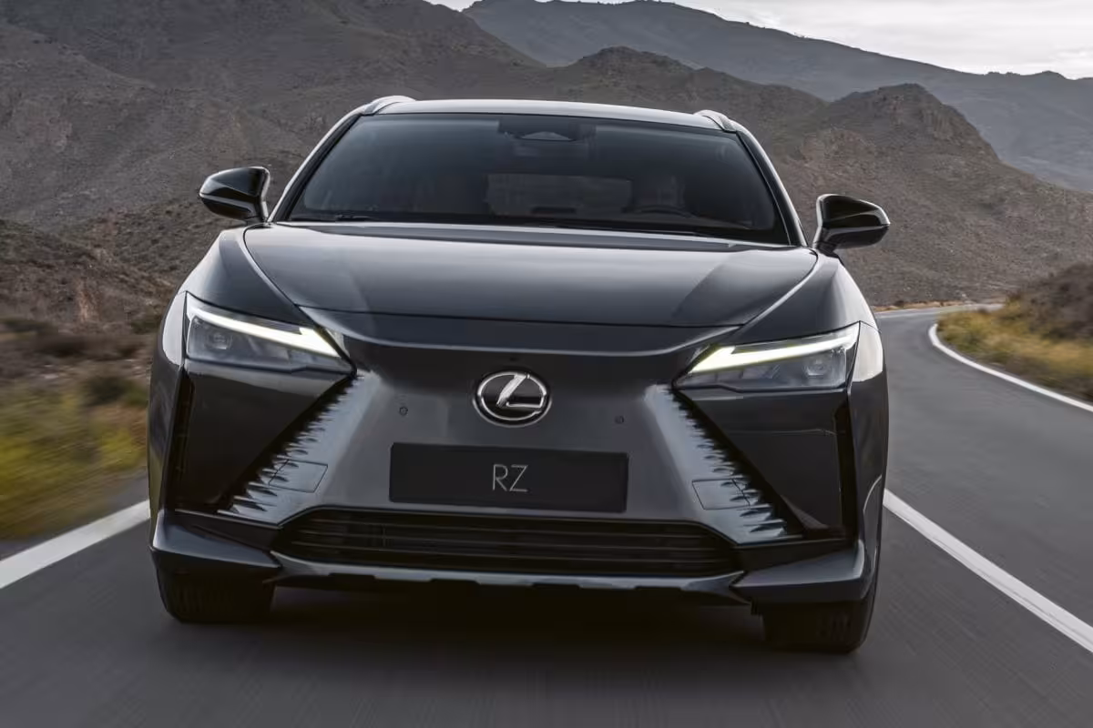 Lexus RZ