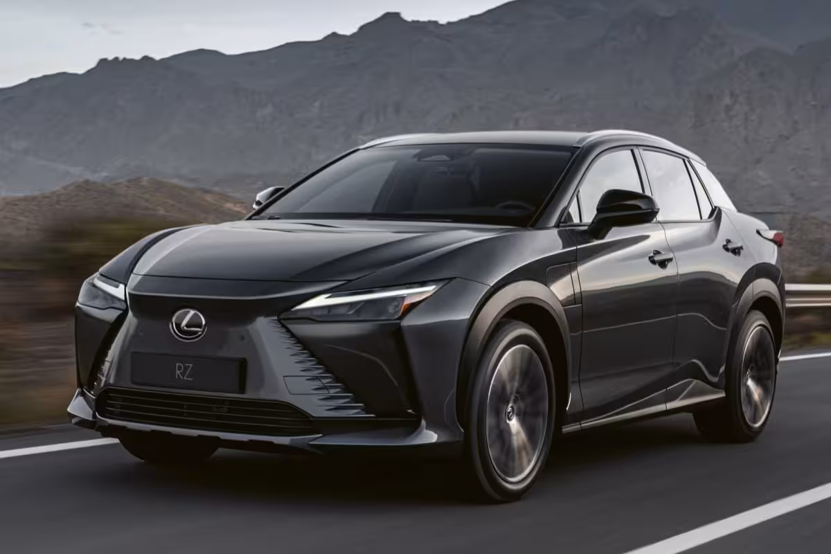 Lexus RZ