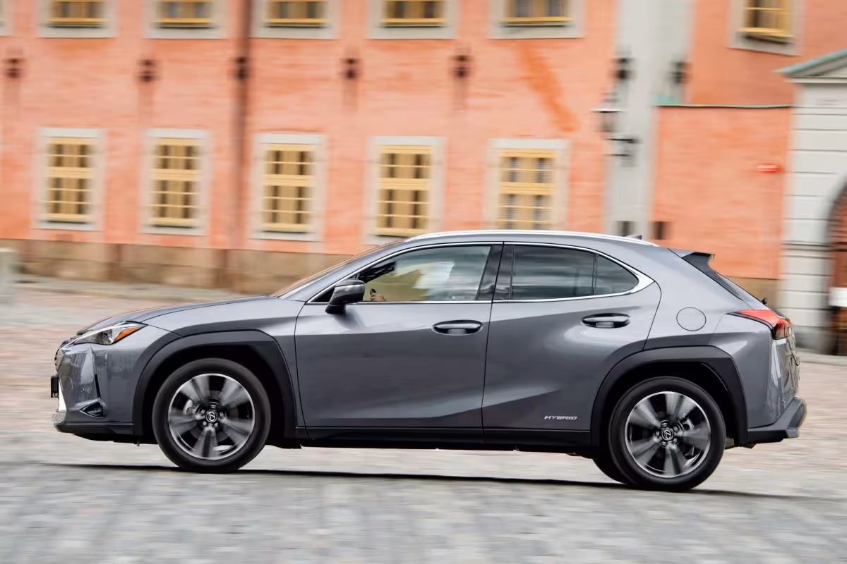 Lexus UX