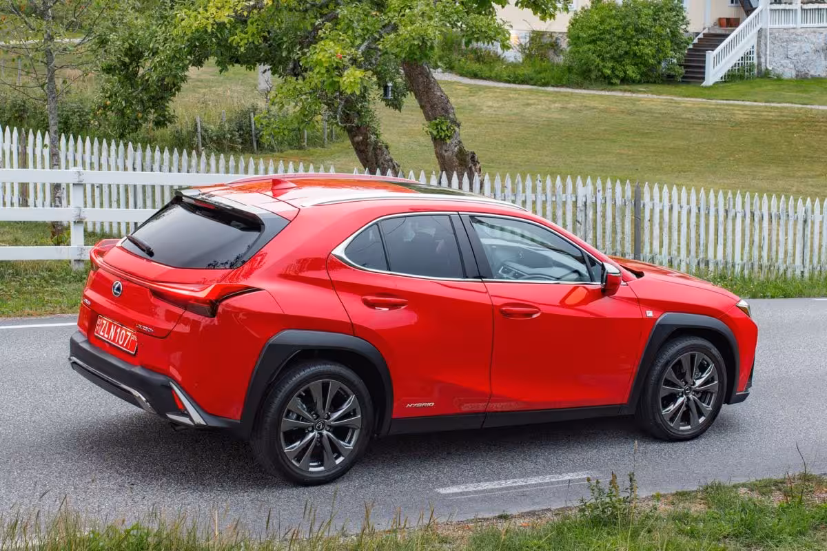 Lexus UX