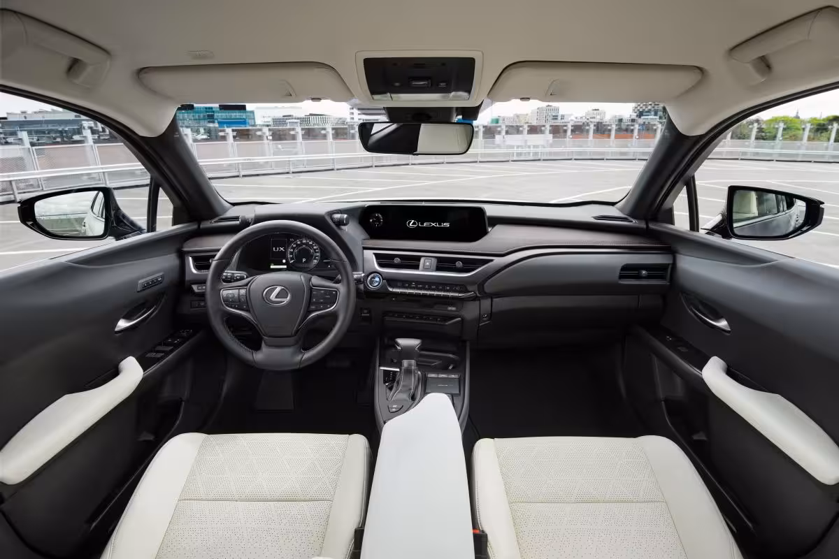 Lexus UX