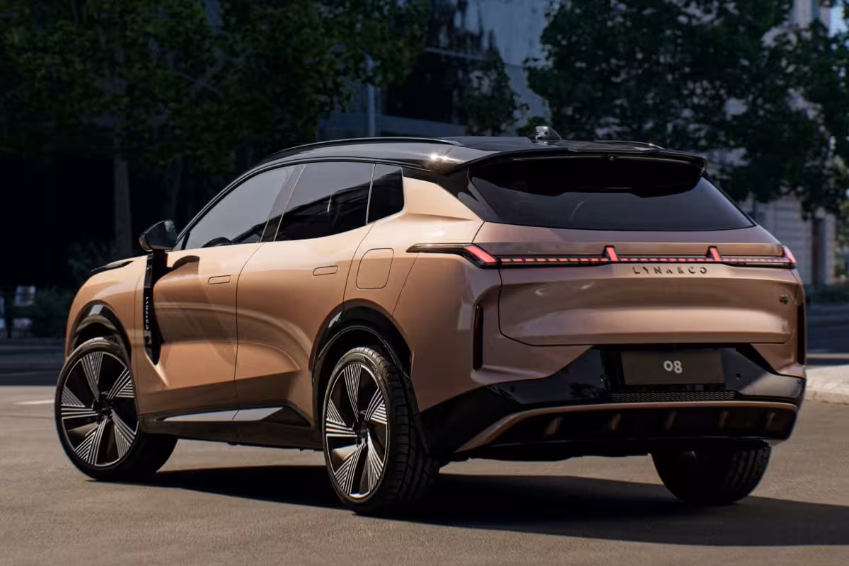 Lynk & Co 08