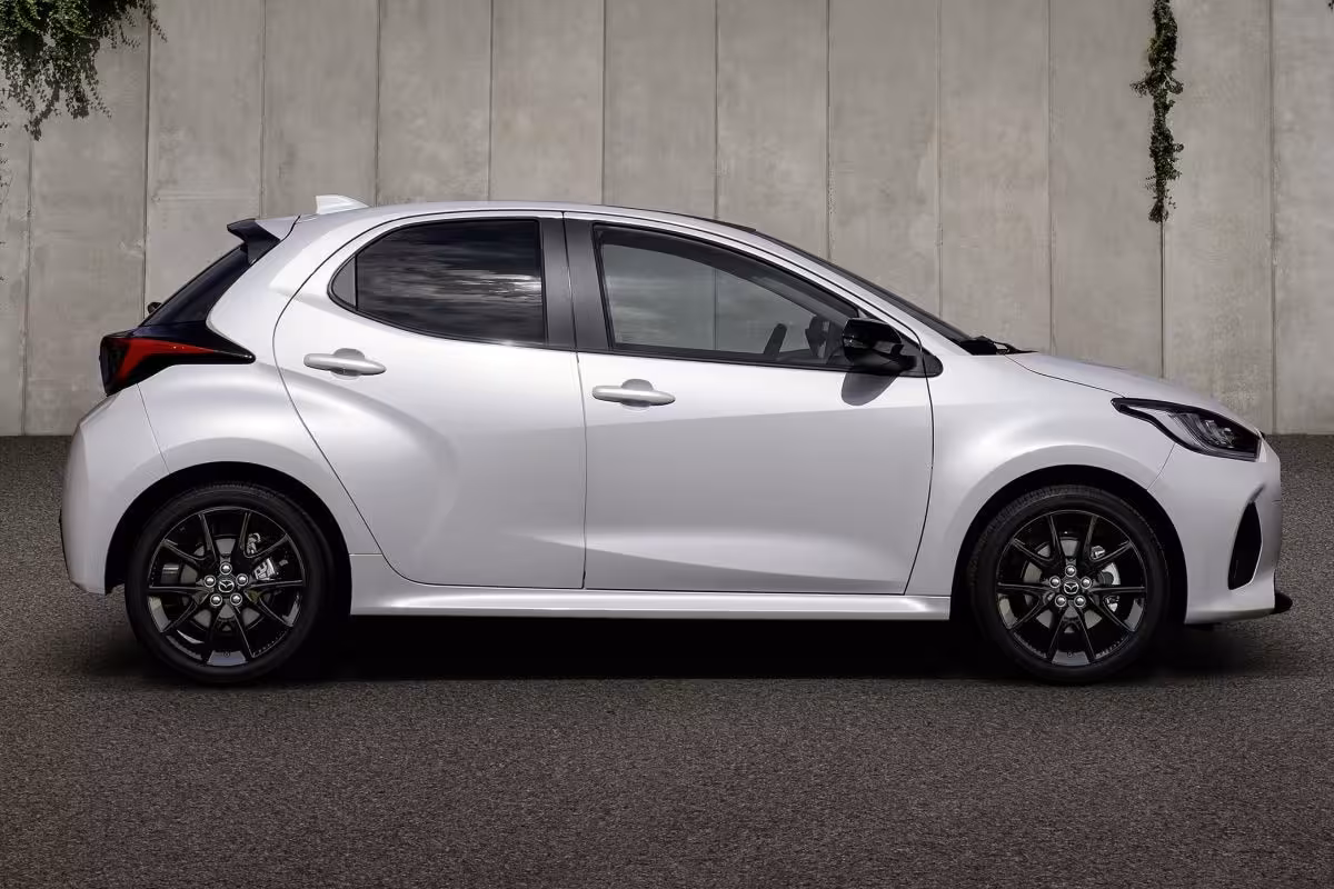 Mazda 2 Hybrid
