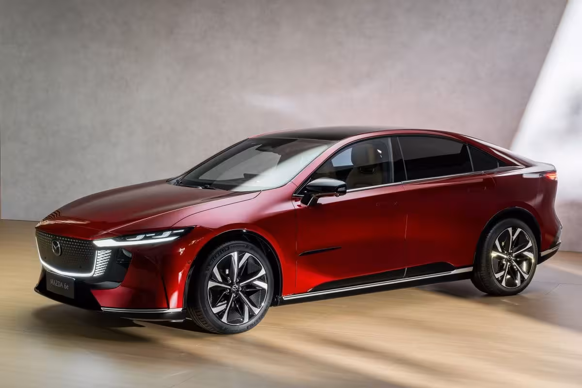 Mazda 6e