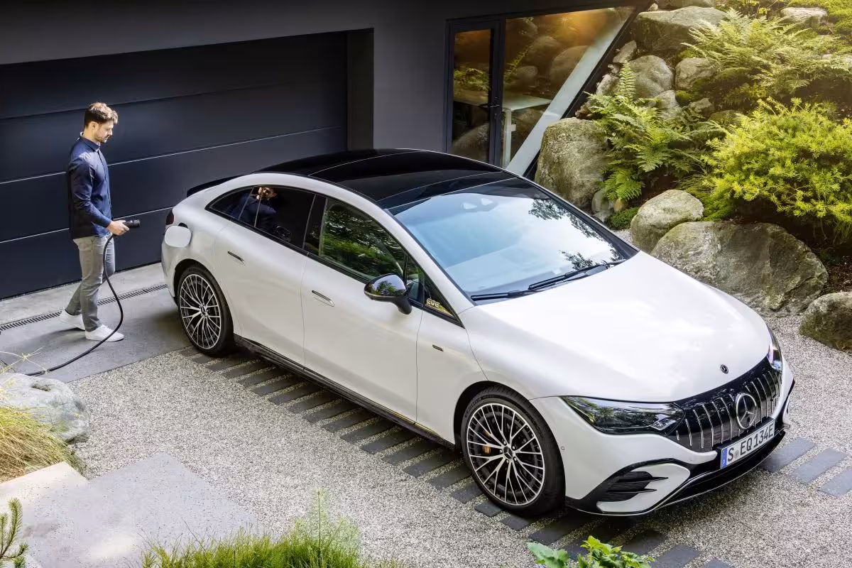 Mercedes-Benz EQE
