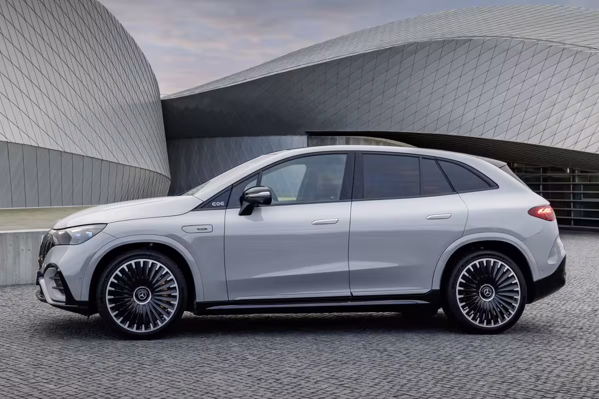 Mercedes-Benz EQE SUV