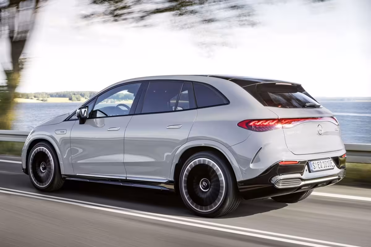 Mercedes-Benz EQE SUV
