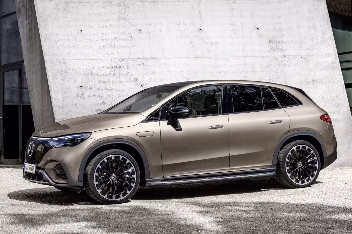 Mercedes-Benz EQE SUV
