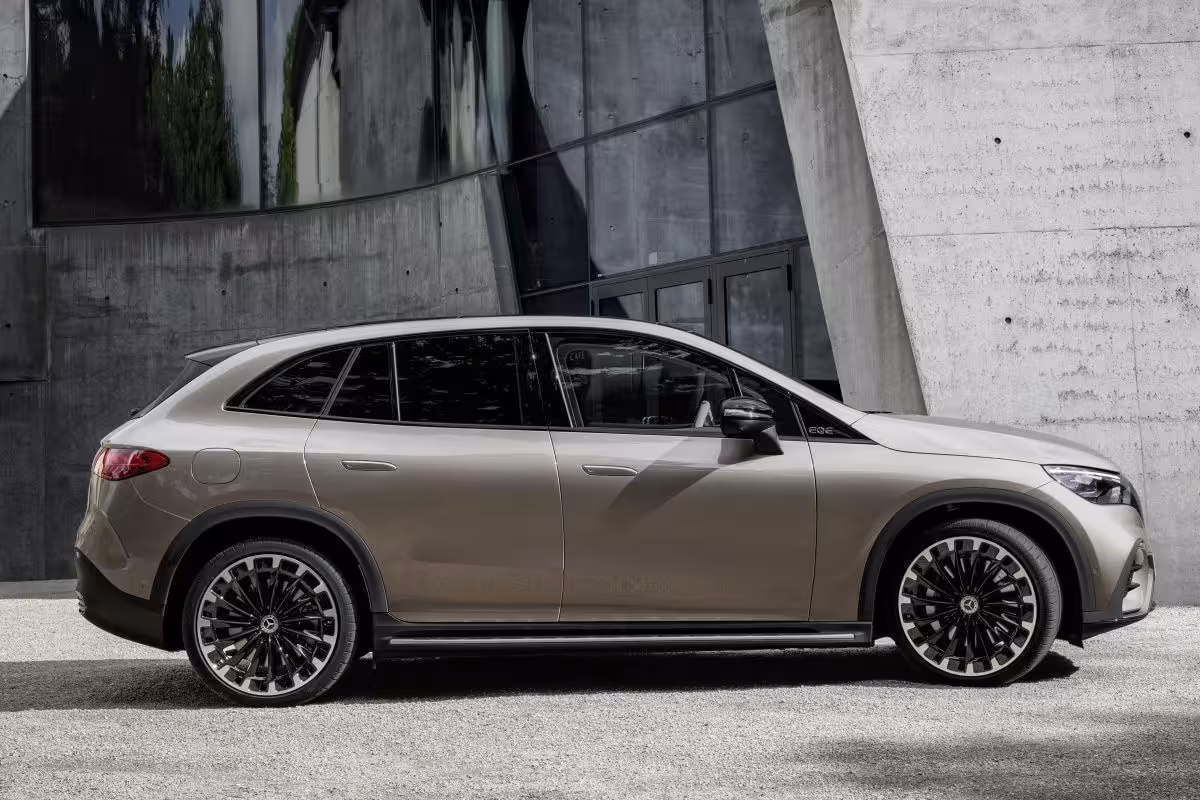 Mercedes-Benz EQE SUV