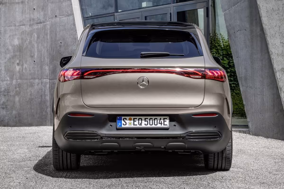 Mercedes-Benz EQE SUV