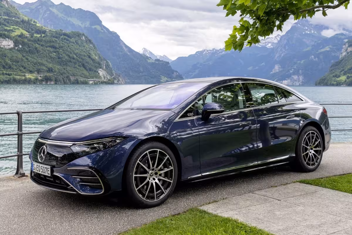 Mercedes-Benz EQS