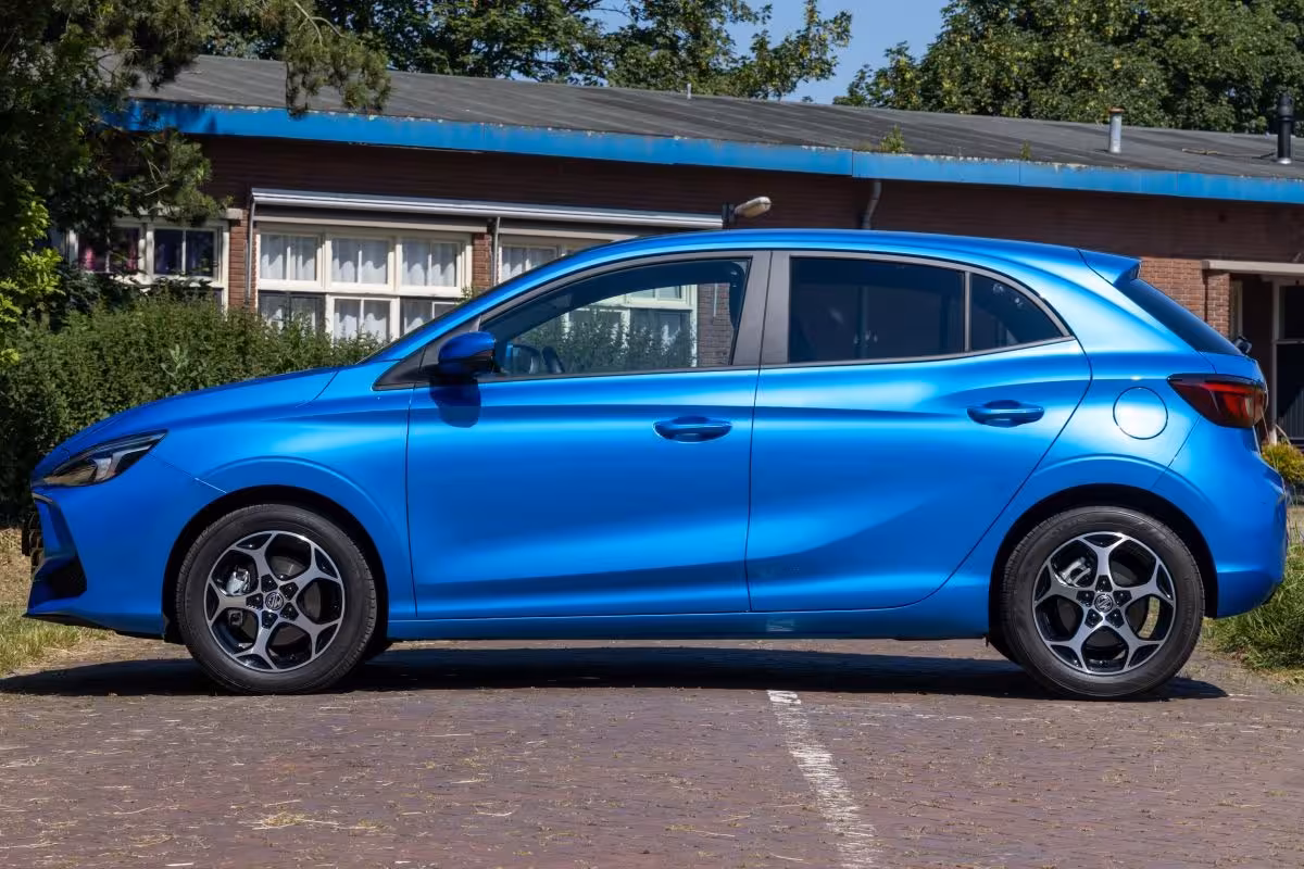 MG 3