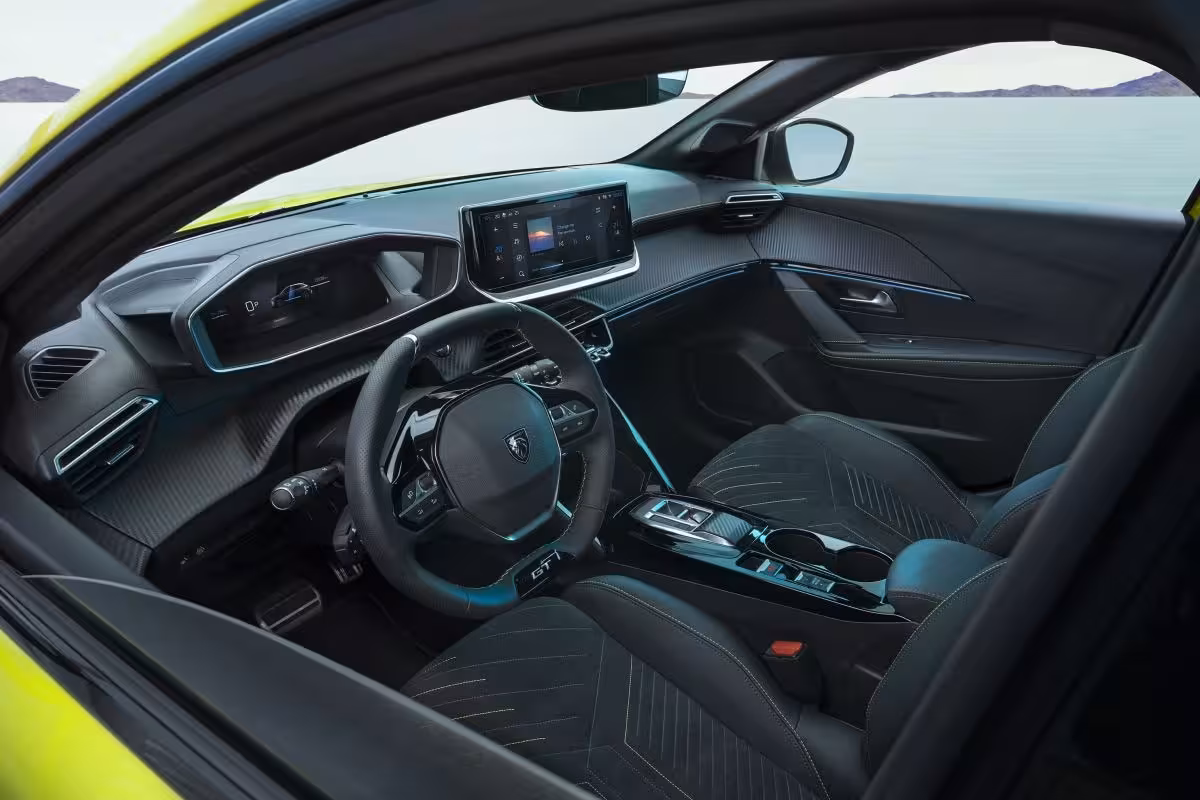 Peugeot e-208