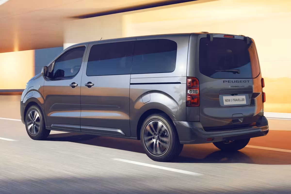 Peugeot e-Traveller