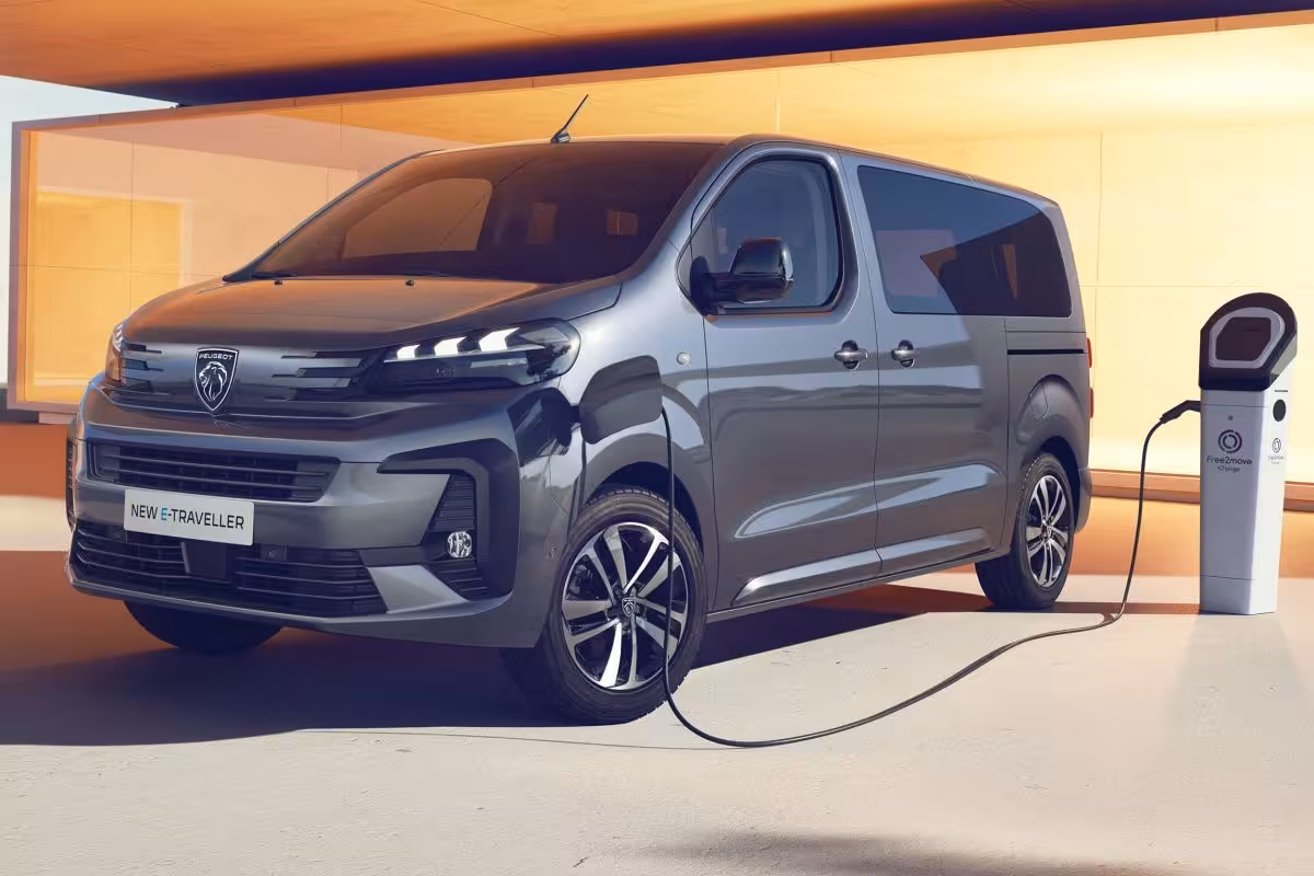Peugeot e-Traveller