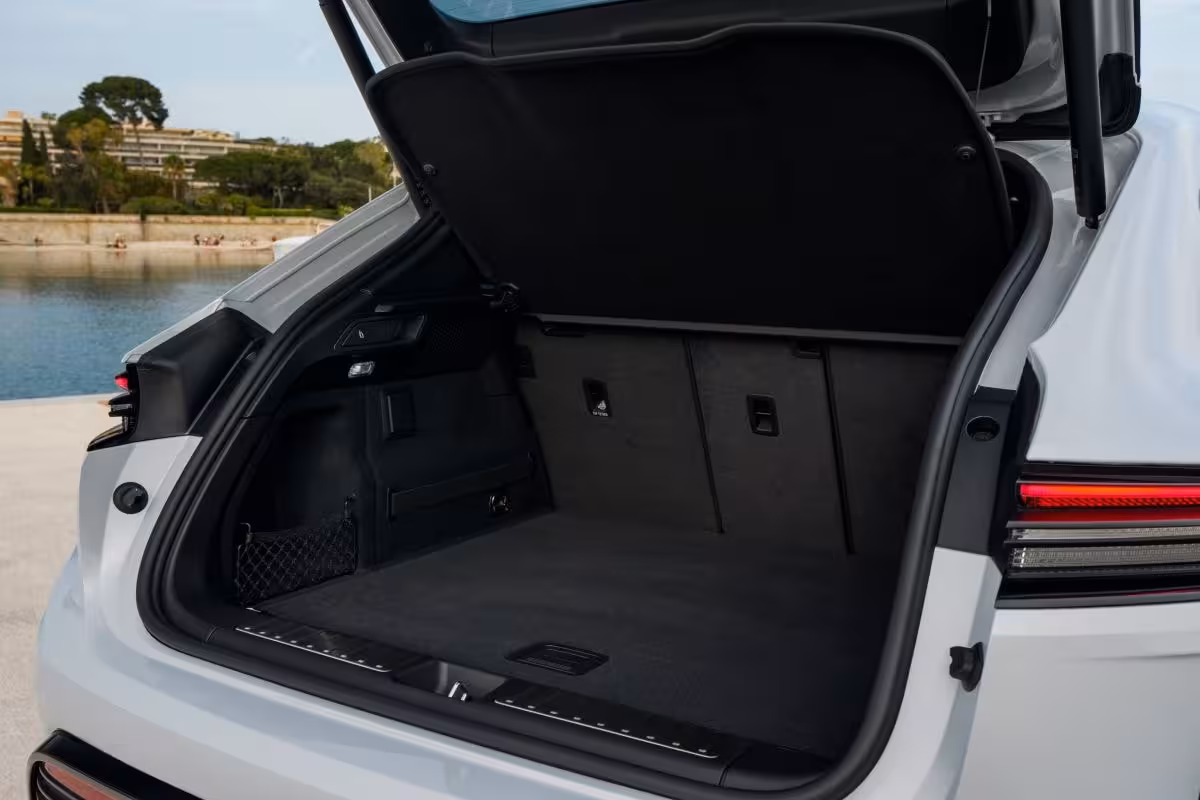 Porsche Macan Electric