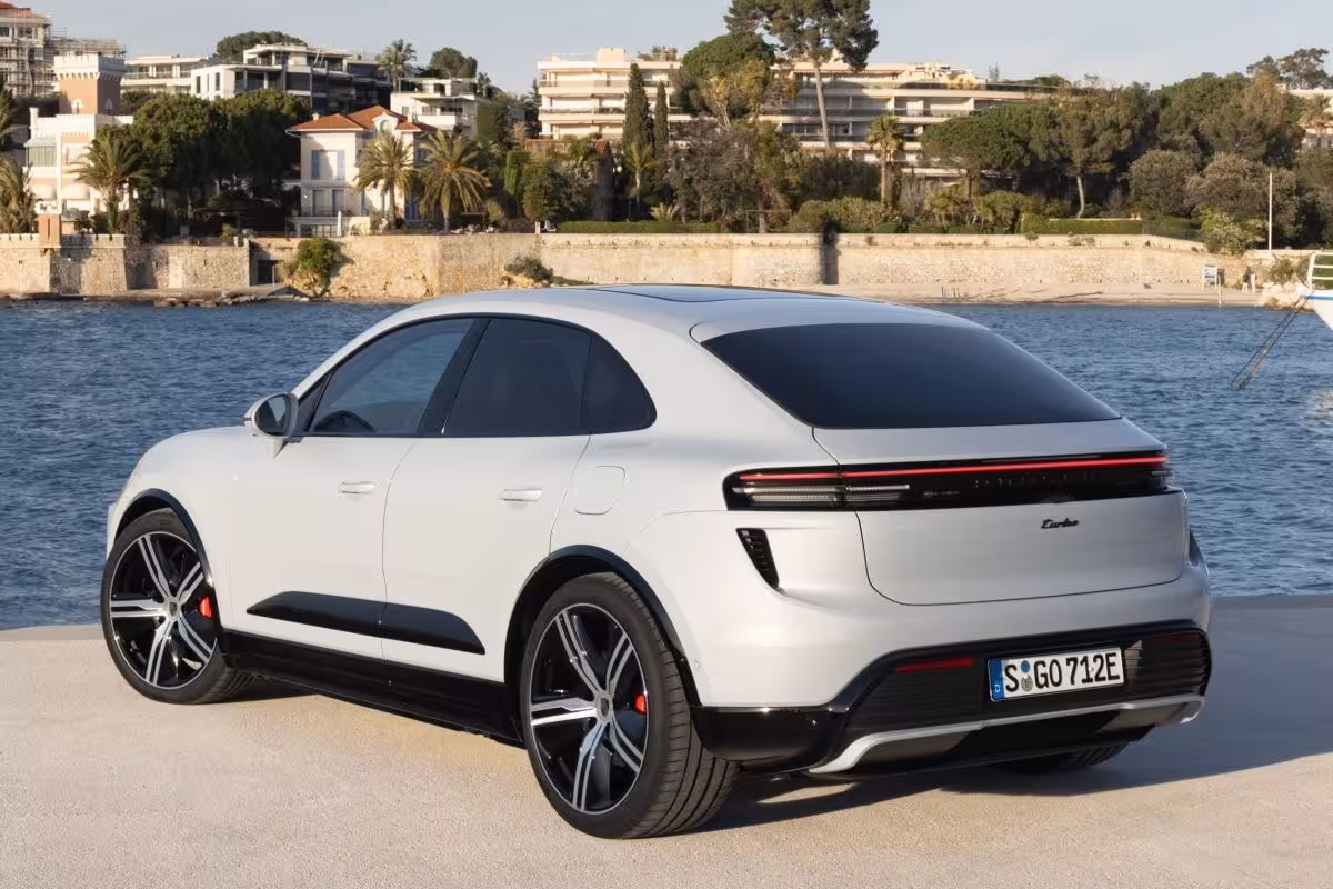 Porsche Macan Electric