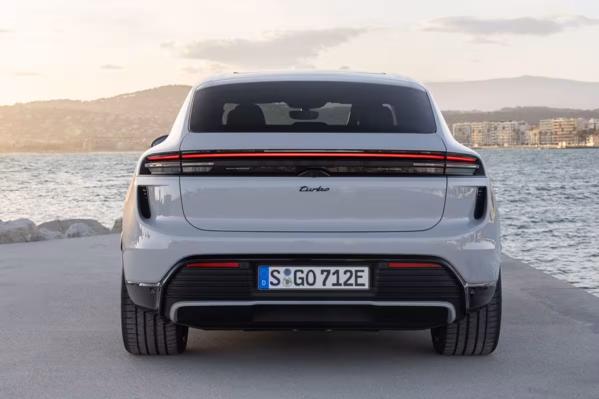 Porsche Macan Electric