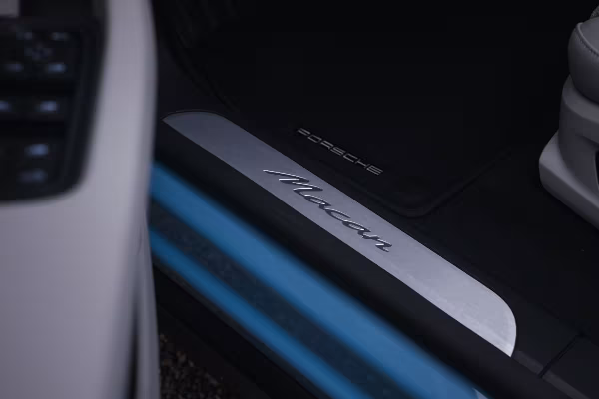 Porsche Macan Electric