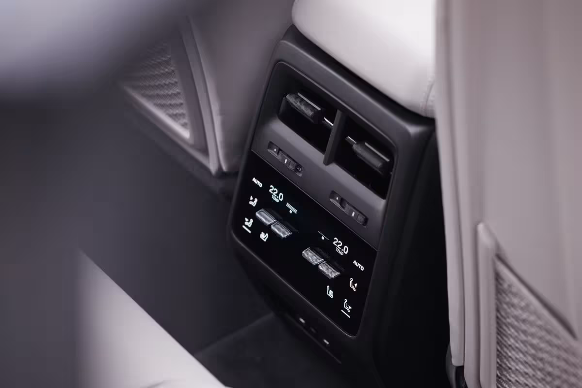 Porsche Macan Electric