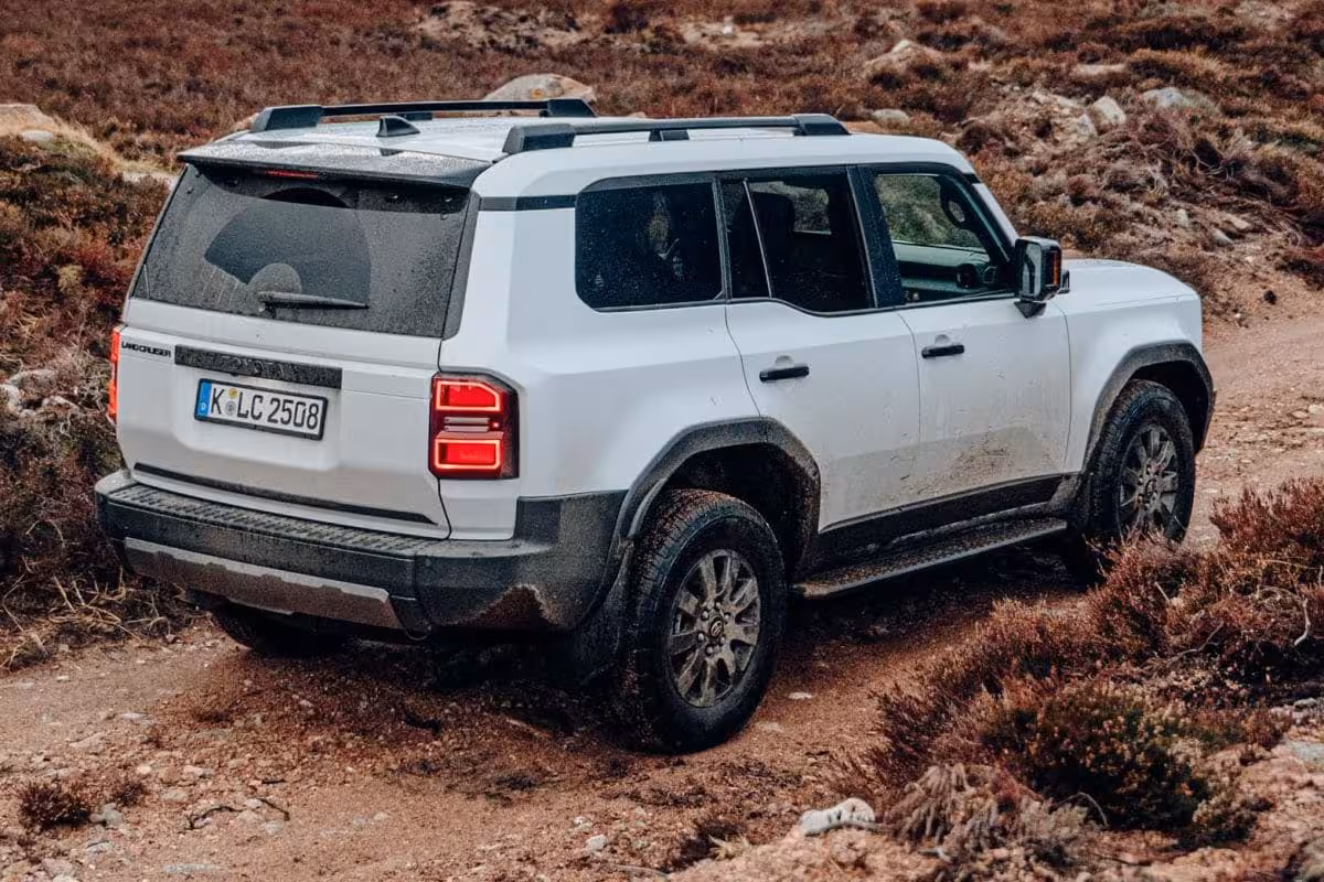 Toyota Land Cruiser 250