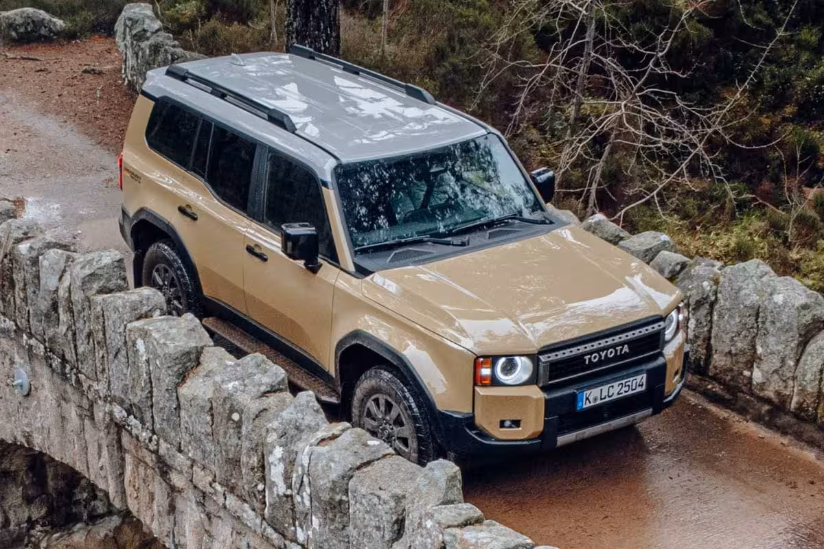 Toyota Land Cruiser 250
