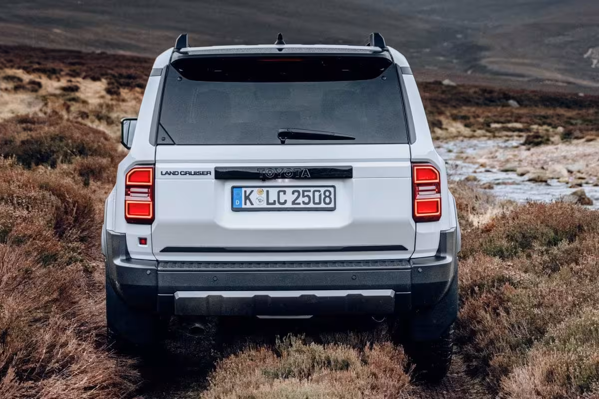 Toyota Land Cruiser 250