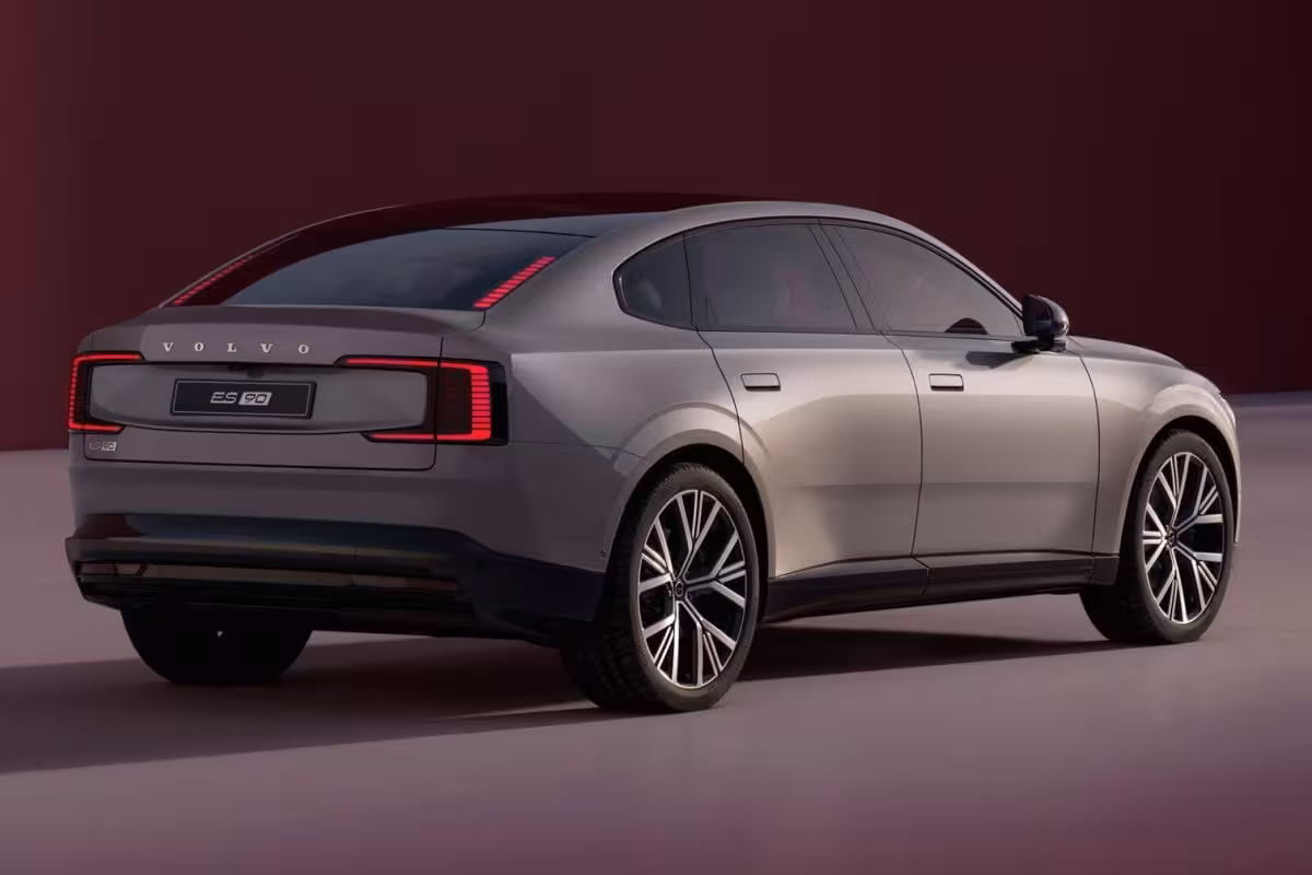 Volvo ES90