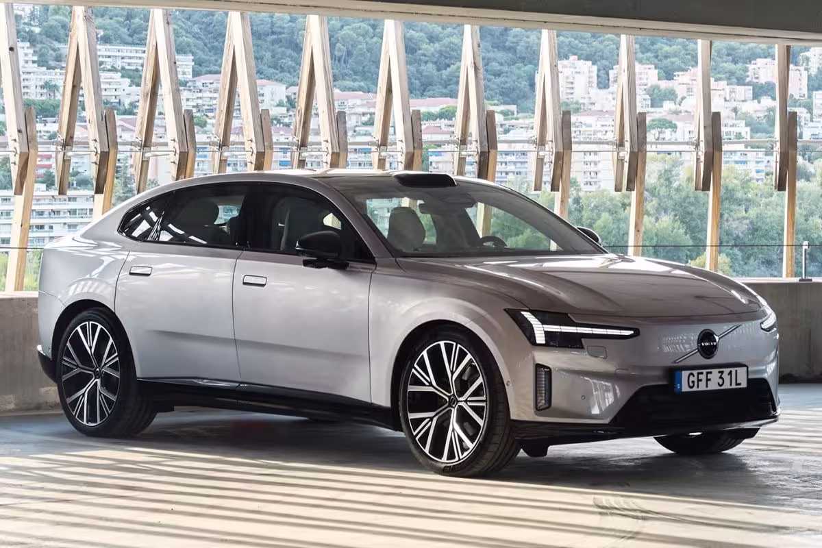 Volvo ES90