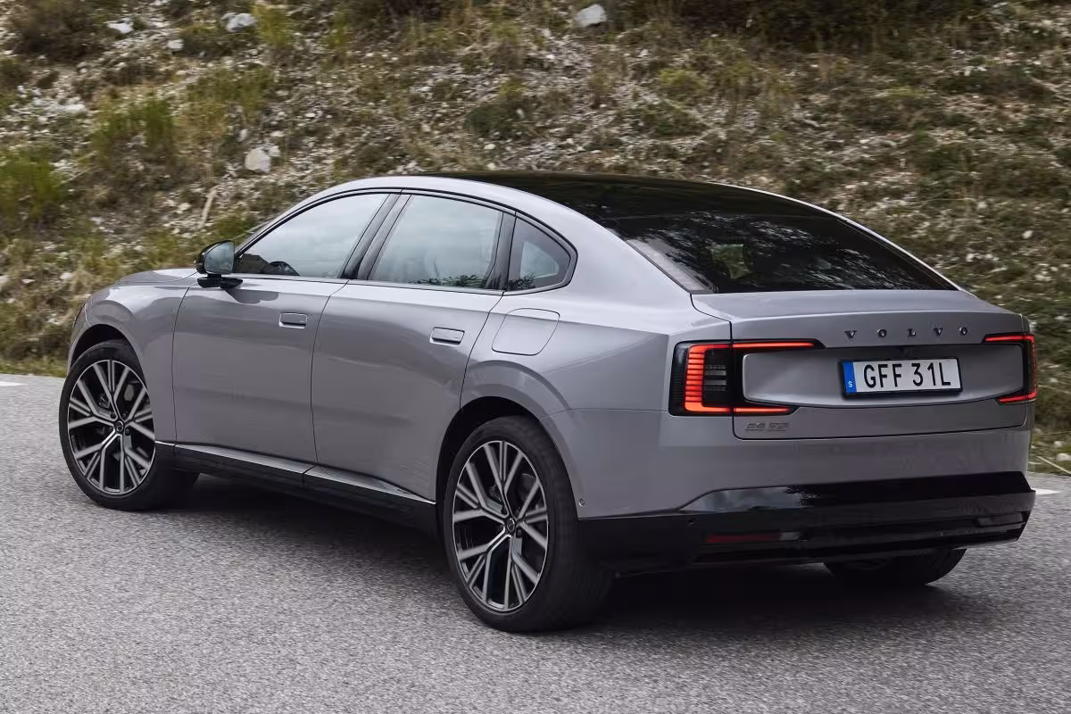 Volvo ES90