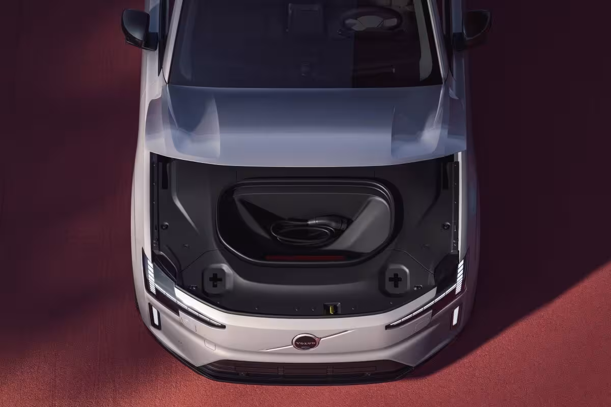 Volvo ES90
