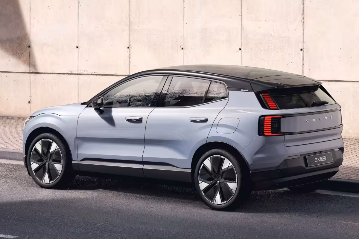 Volvo EX30