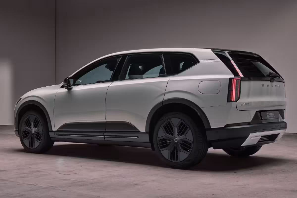 Volvo EX60