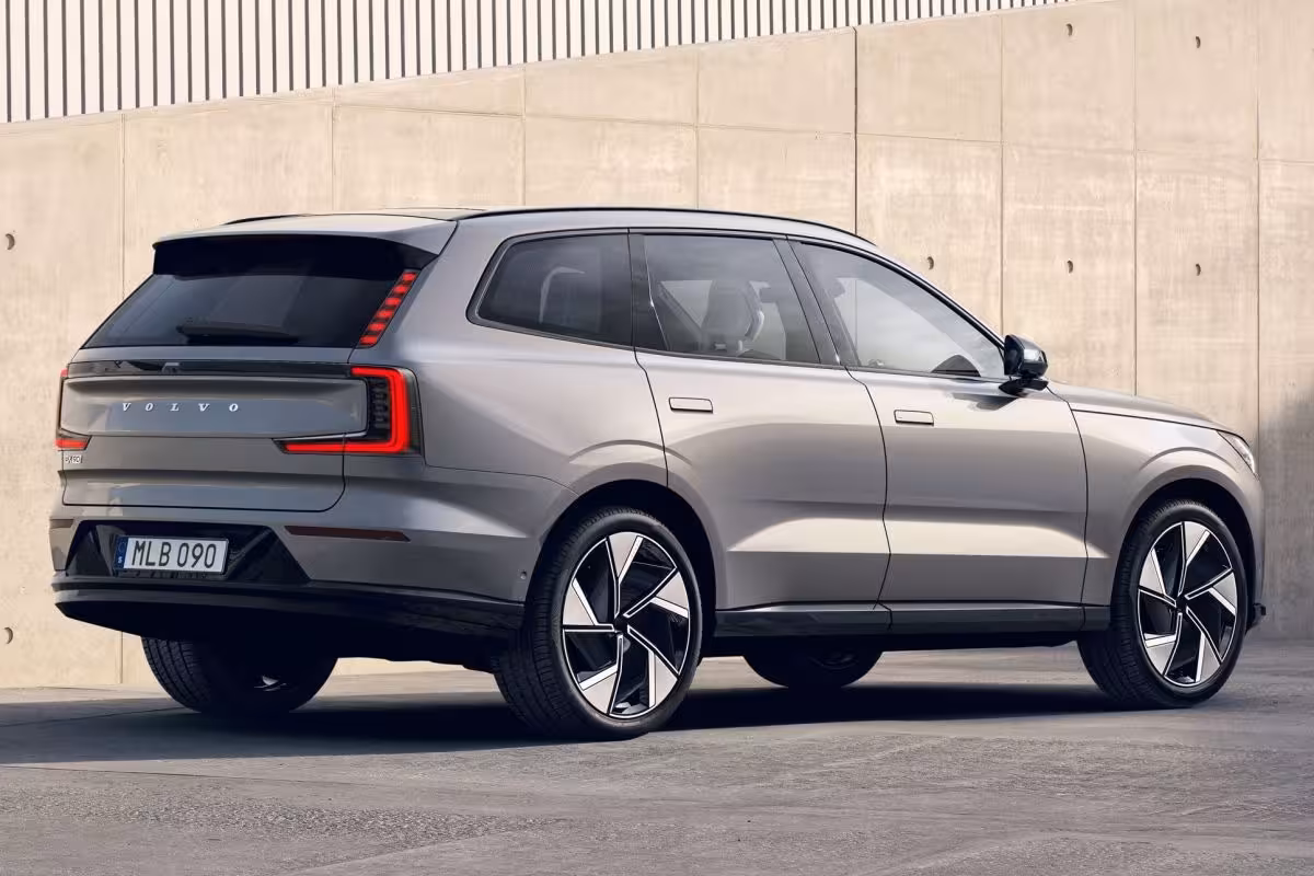 Volvo EX90