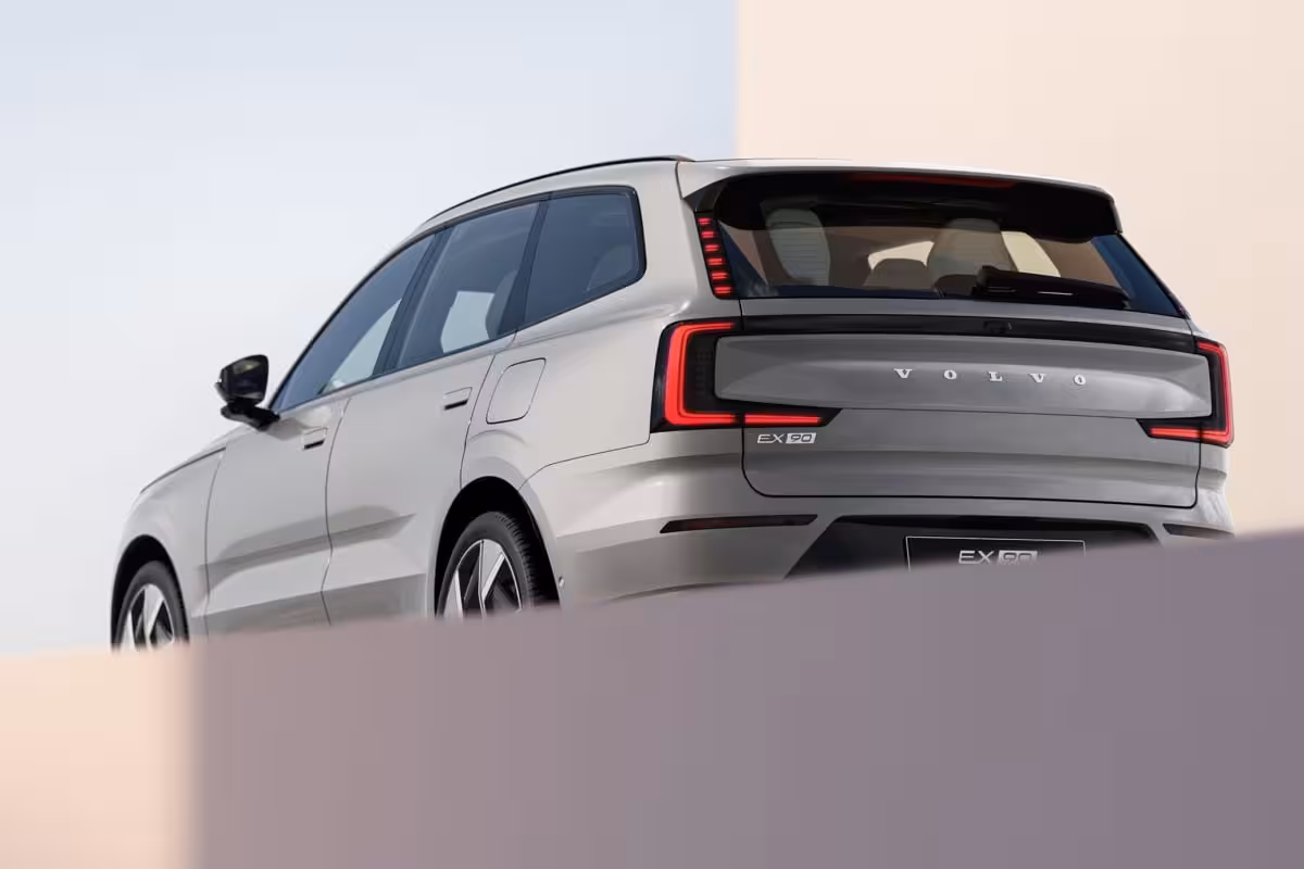 Volvo EX90