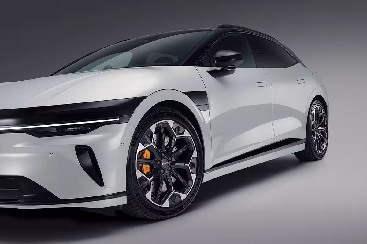 Zeekr 7GT
