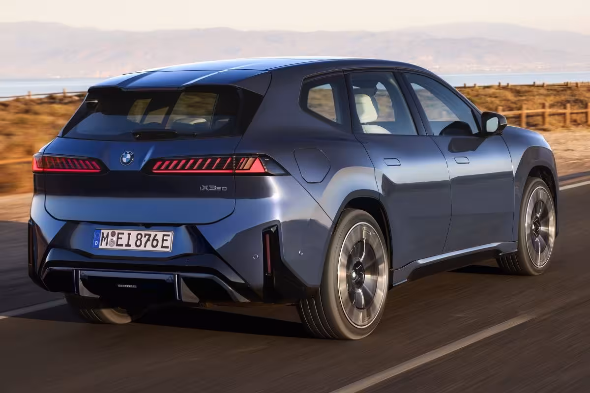 BMW iX3