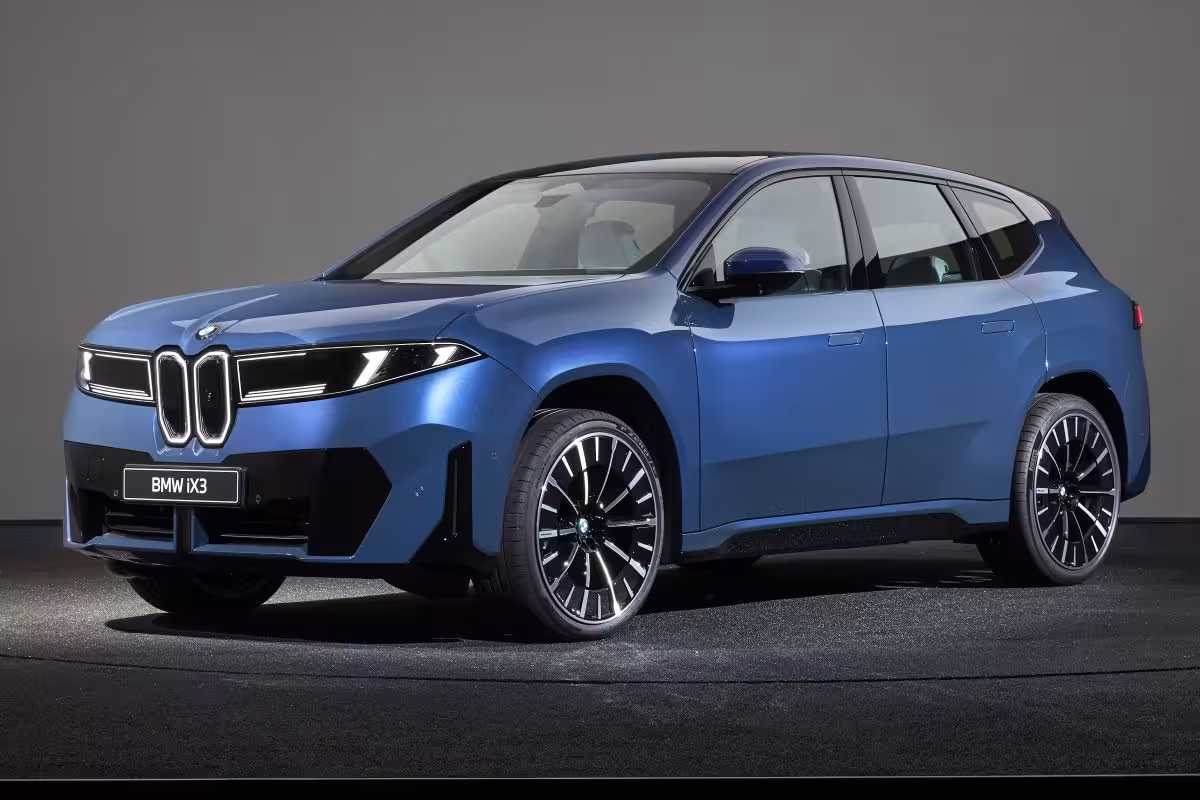 BMW iX3
