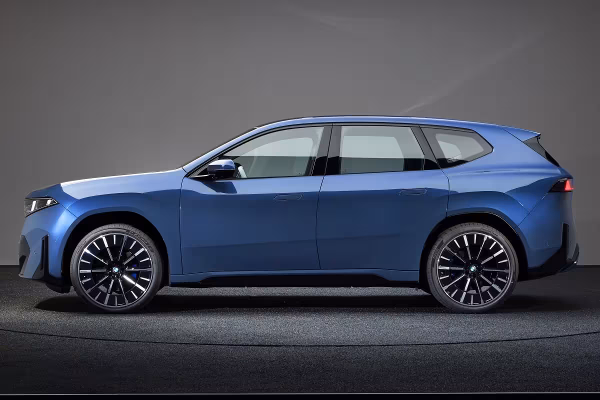 BMW iX3