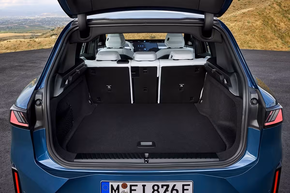 BMW iX3